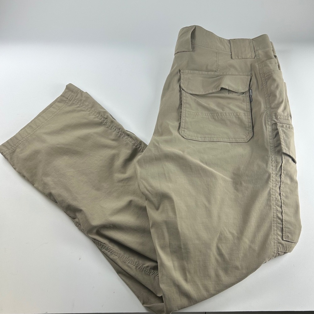 Duluth Trading Co Mens 38x32 Dry on the Fly Flex Cargo Pants Tan Relaxed Fit